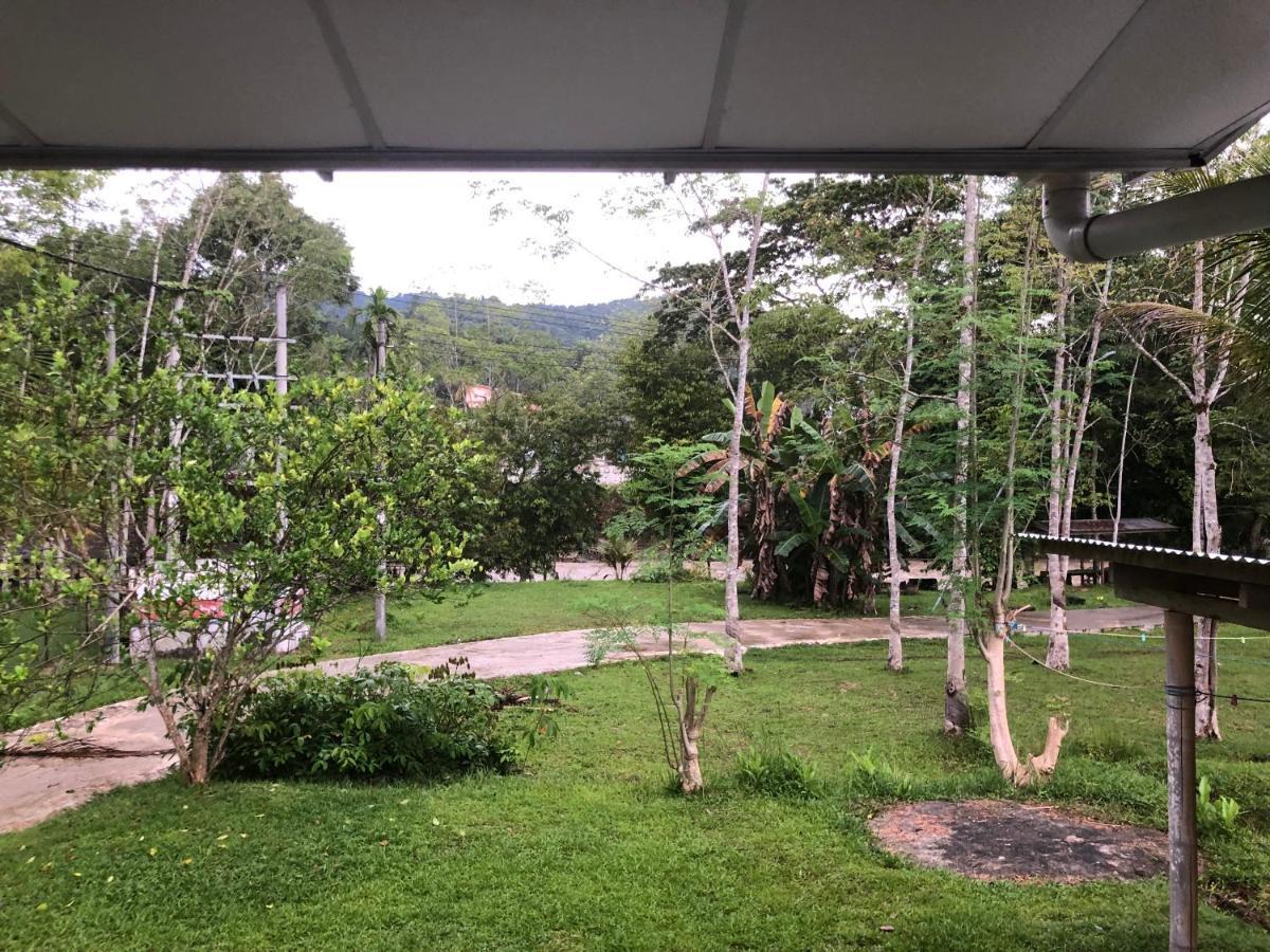 Grace Guesthouse Kota Belud Экстерьер фото
